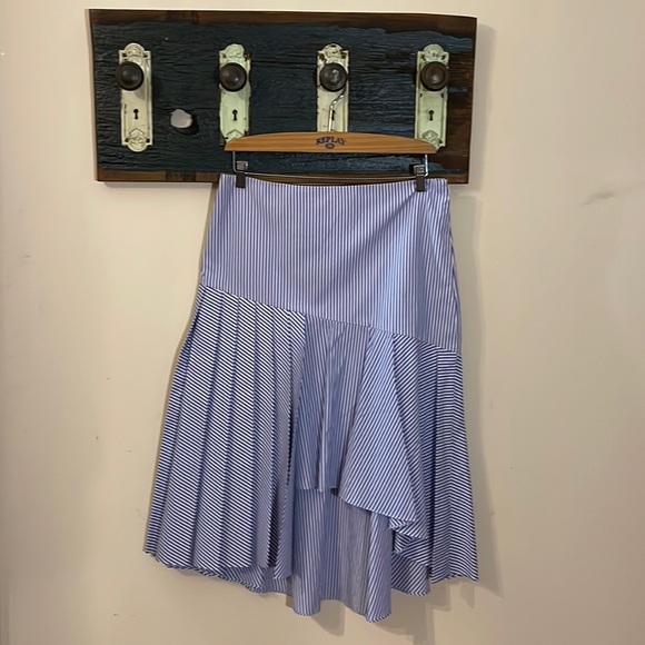 Nordstrom Signature Blue and White Striped Pleated Asymmetrical Skirt Size 12 - Picture 3 of 16